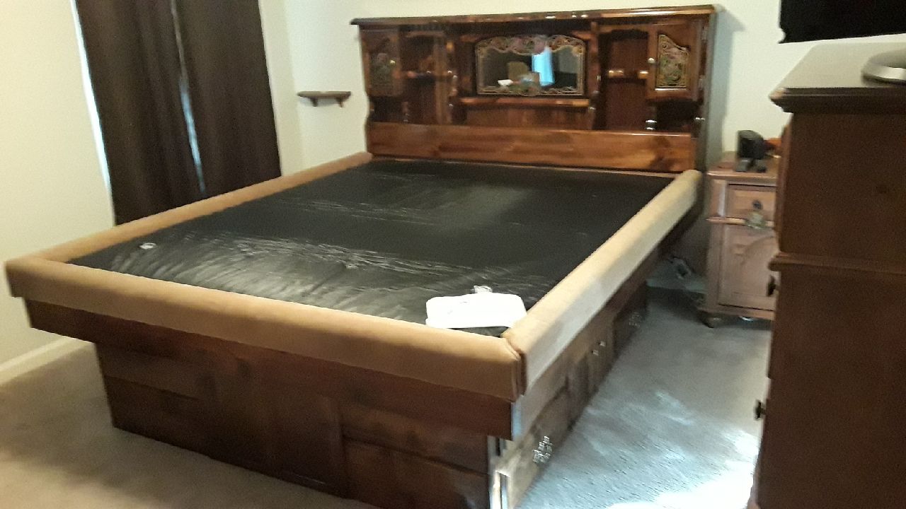 Captains Waterbed, Bed, Drawers